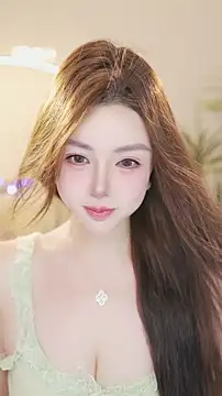 חדר צ'אט בשידור חי של Qiaoqiao__