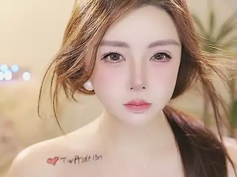 Živý XXX chat Qiaoqiao__