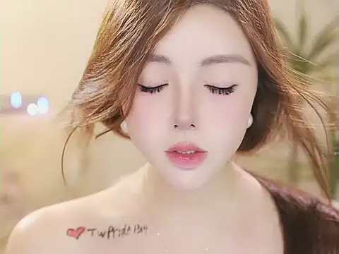 Sembang XXX Secara Langsung Qiaoqiao__