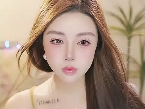 Qiaoqiao__: онлайн-секс-чат