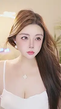 Chat +18 de Qiaoqiao__ ao vivo