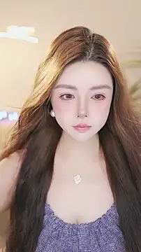 Qiaoqiao__'s Webcam Show