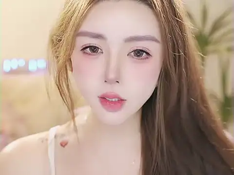 Qiaoqiao__ 现场XXX聊天