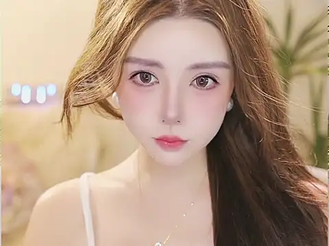 Qiaoqiao__ – Live XXX-chat