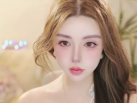 Qiaoqiao__ 现场XXX聊天
