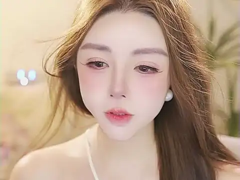 Chat XXX en directo de Qiaoqiao__