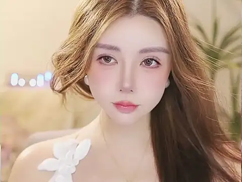 Chat +18 de Qiaoqiao__ ao vivo