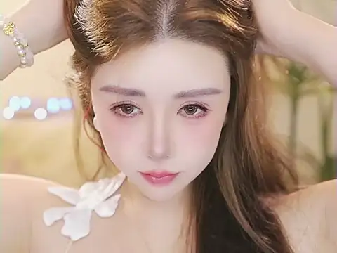 Qiaoqiao__のライブXXXチャット