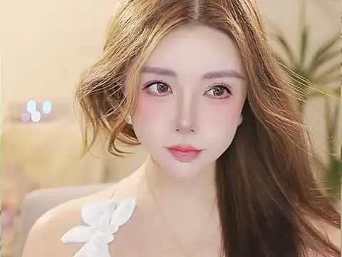 Qiaoqiao__ – Live XXX-chat