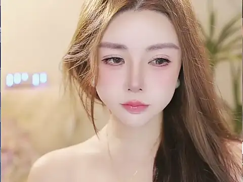 Chat XXX en directo de Qiaoqiao__