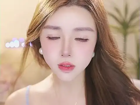 Chat +18 de Qiaoqiao__ ao vivo