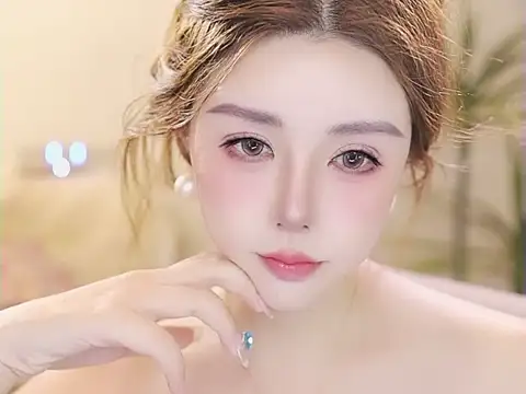 Chatroom XXX en direct de Qiaoqiao__