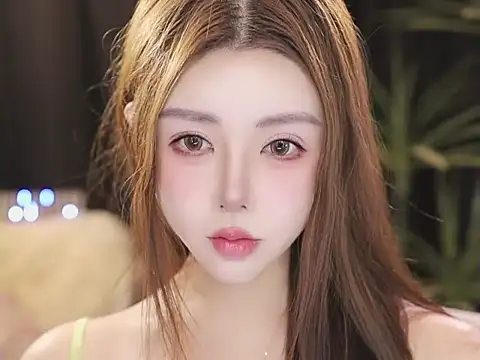 Chat XXX en directo de Qiaoqiao__