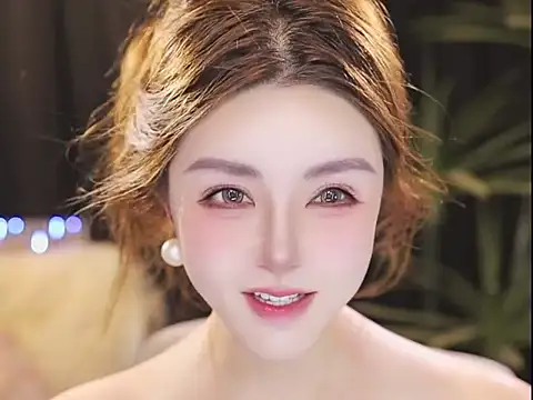 Qiaoqiao__のライブXXXチャット