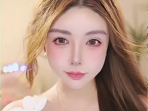 Qiaoqiao__ Cameră chat live