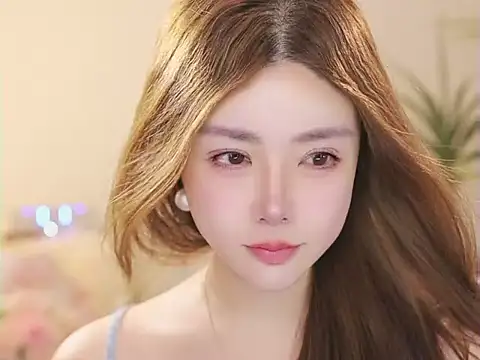 Chat XXX en directo de Qiaoqiao__