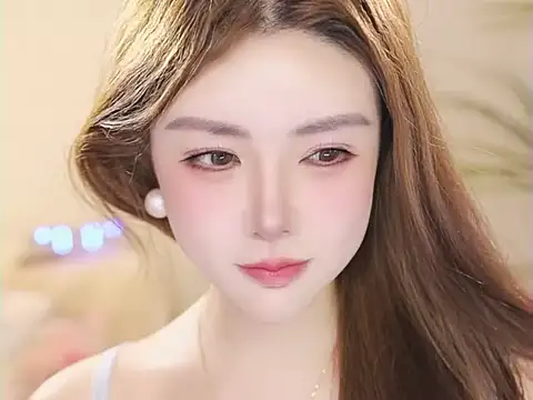 Chatroom XXX en direct de Qiaoqiao__