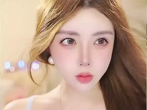 Qiaoqiao__ Adlı Modelin Canlı XXX Sohbeti