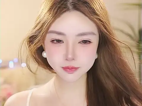 XXX chat uživo modela Qiaoqiao__