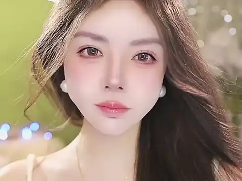 XXX chat uživo modela Qiaoqiao__