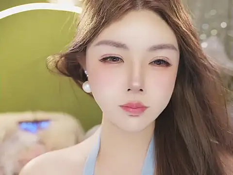 Qiaoqiao__'s Webcam Show