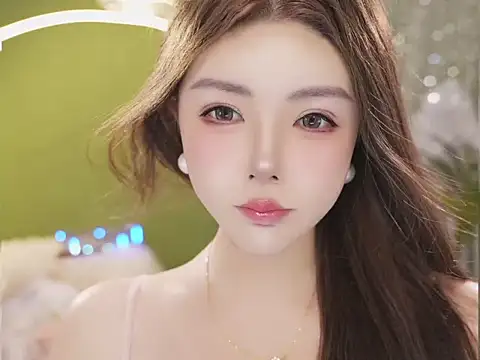 Qiaoqiao__ Obrolan Langsung XXX