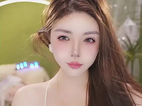 Qiaoqiao__ 现场XXX聊天