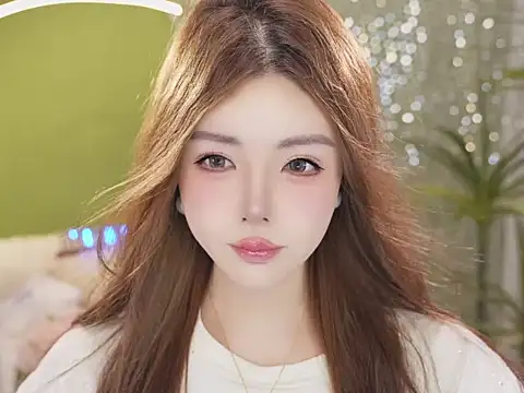 Qiaoqiao__ Chat XXX live