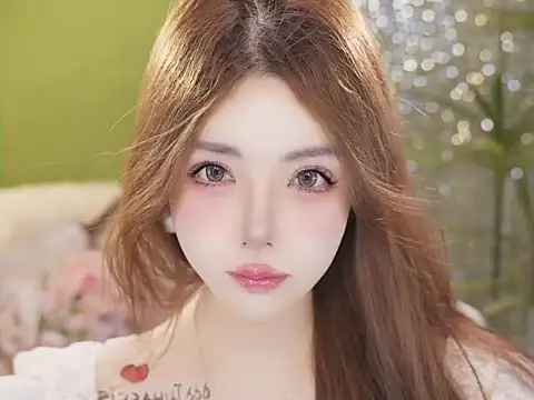 Czat XXX na żywo – Qiaoqiao__