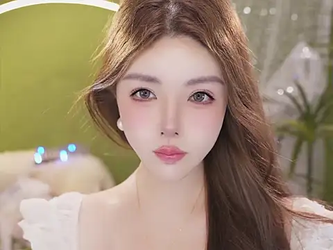 Chat XXX en directo de Qiaoqiao__