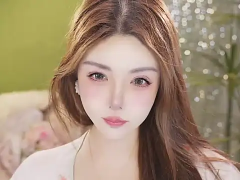 Qiaoqiao__ – Naživo XXX chat