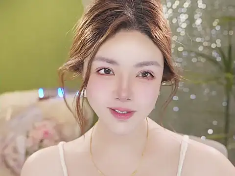 Chat XXX en directo de Qiaoqiao__