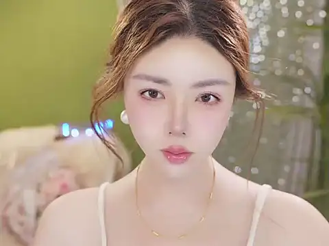 Qiaoqiao__ Obrolan Langsung XXX