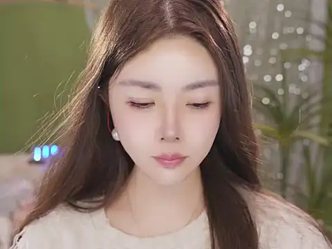 Qiaoqiao__ 网络视讯表演