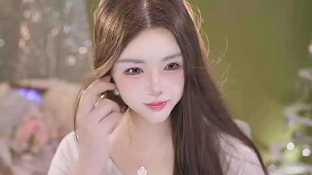 Qiaoqiao__ 라이브 XXX 채팅
