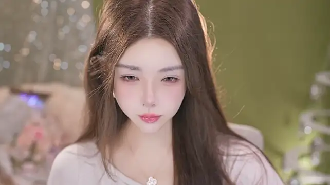 Qiaoqiao__'s Webcam Show