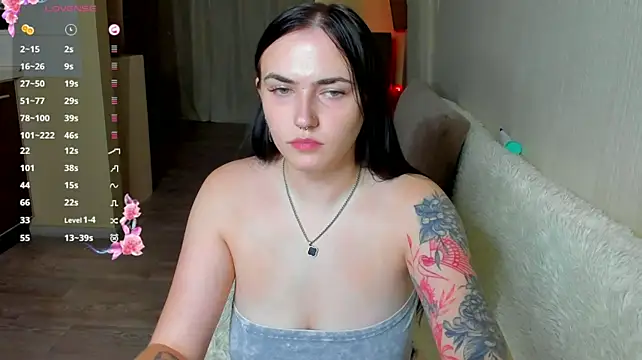 צ'אט XXX בשידור חי של Witch_Lady