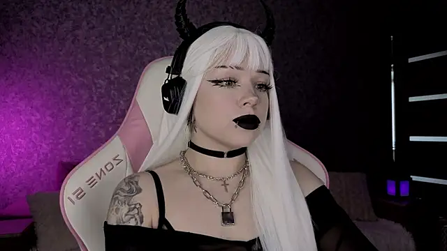 meowceline's Live XXX Chat
