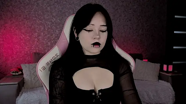 Živý XXX chat meowceline