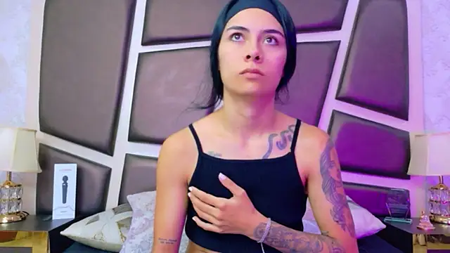 Chat XXX ao vivo de NicoleEsposito