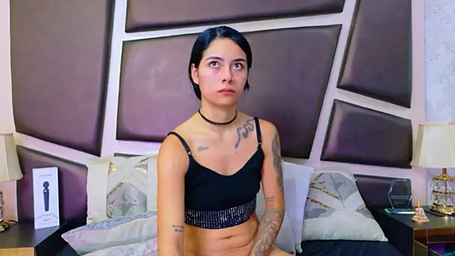 NicoleEsposito XXX чат на живо
