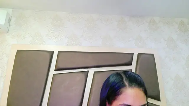 NicoleEsposito XXX чат на живо