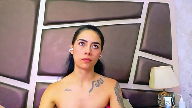 NicoleEsposito's Live XXX Chat