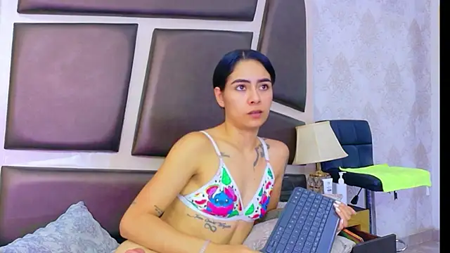 Chat XXX Live NicoleEsposito