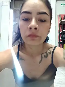NicoleEsposito: απευθείας συνομιλία ΧΧΧ