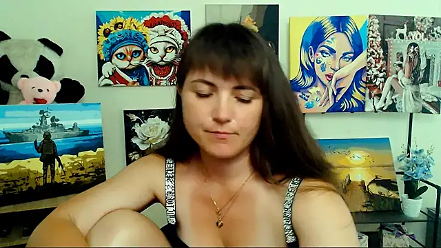 Chat +18 de Darina_M_ ao vivo