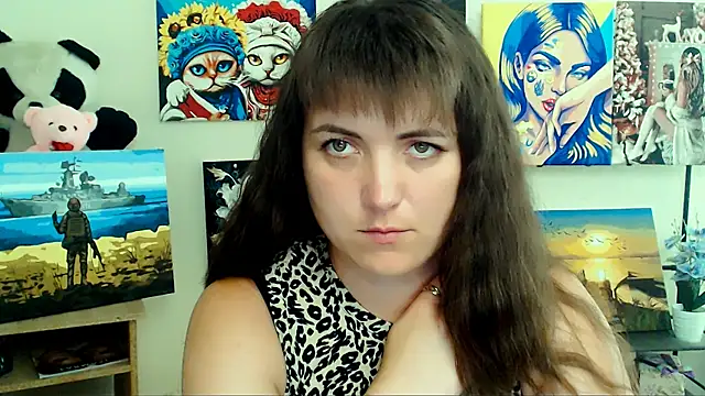 Chatroom XXX en direct de Darina_M_