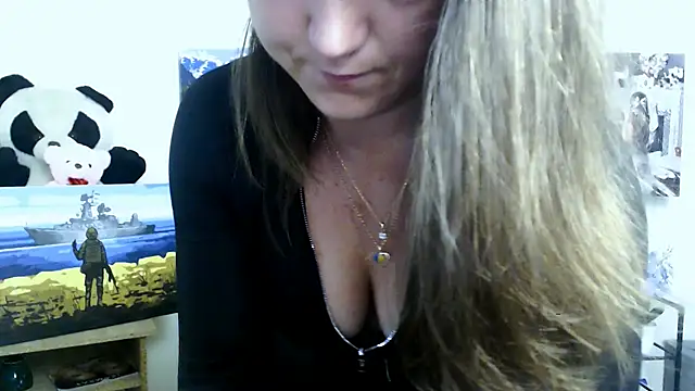 Darina_M_'s Live XXX Chat