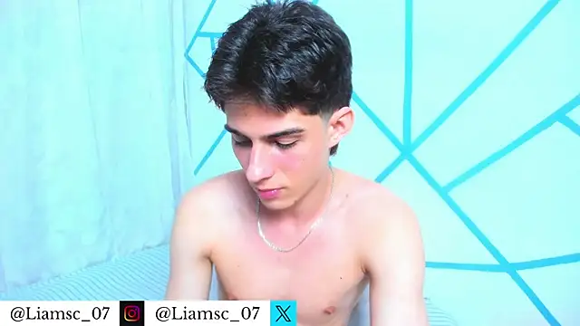 Show modela liam_scott77 na web-kameri