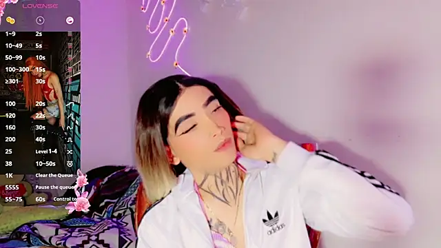 MICAELA_RANGELL_ Adlı Modelin Web Kamerası Şovu